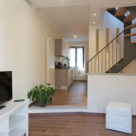 Casa Vecchia Suna Holiday home Verbania