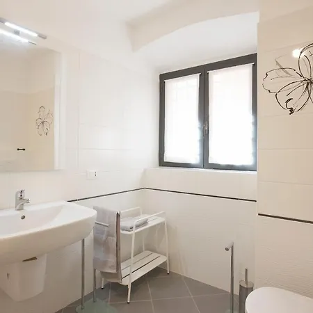 Casa Vecchia Suna Holiday home