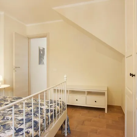 Holiday home Casa Vecchia Suna Verbania